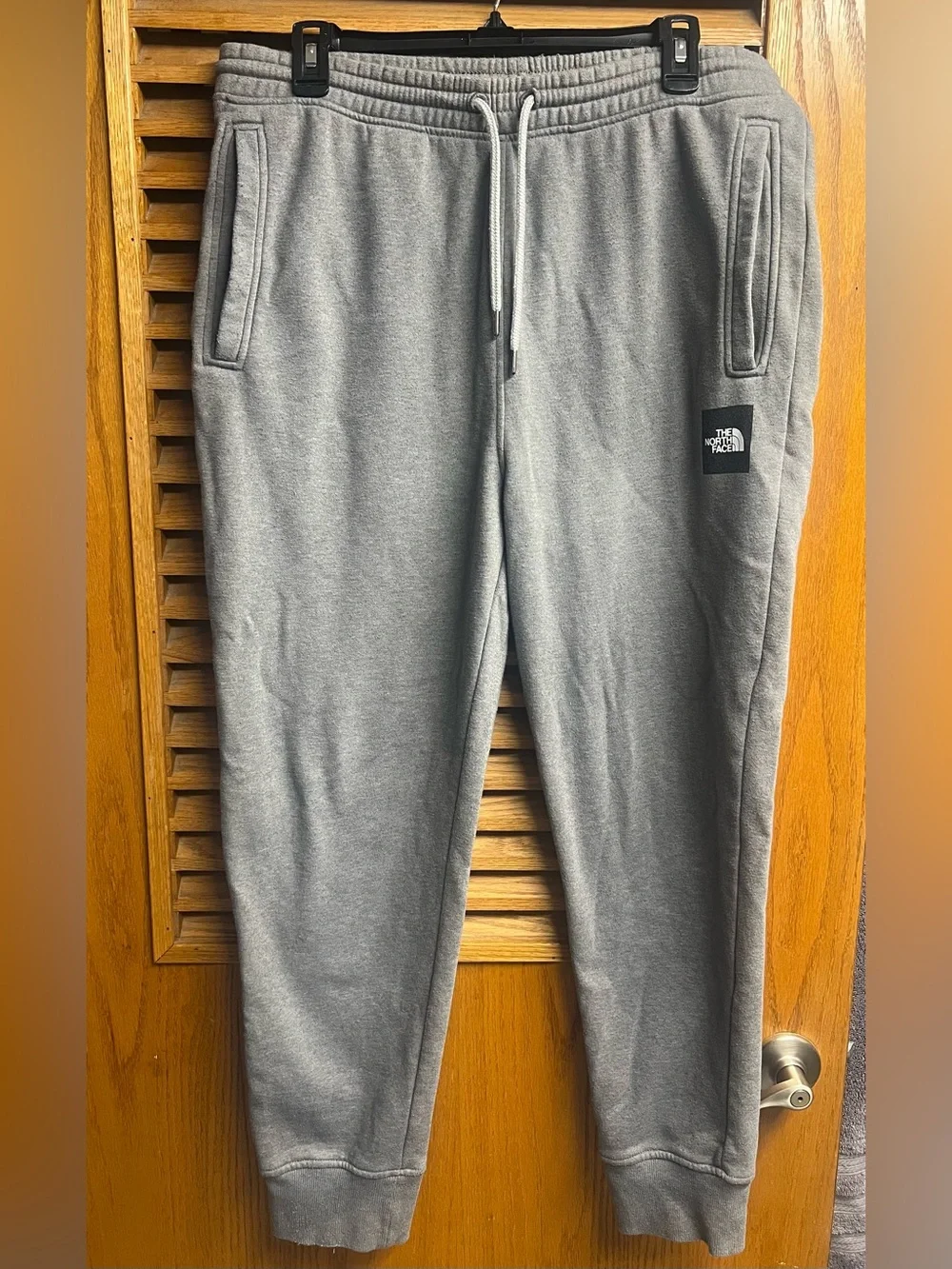 Men’s North Face sweatpants -size large